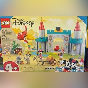 LEGO Disney Mickey and Friends Castle Defender.